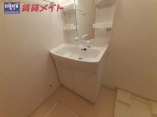 伊勢川島駅 徒歩57分 2階の物件内観写真